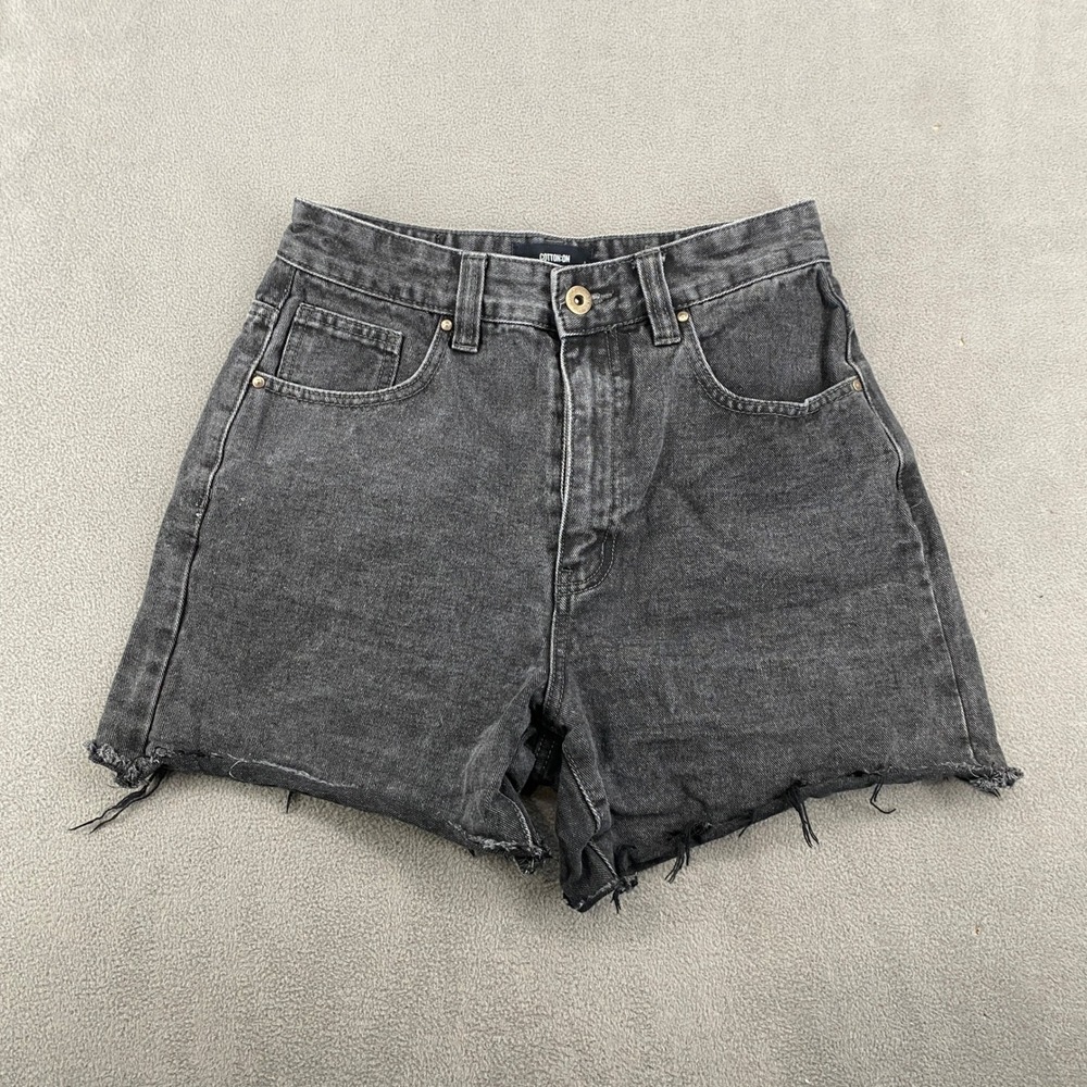 Cotton On Dad Denim Shorts‎ Washed Black High Waisted Frayed Hem Size 4 US 8 AU